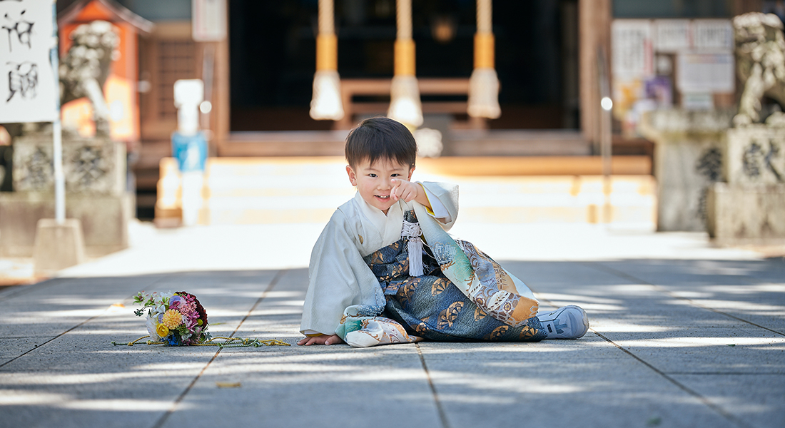 産宮神社で撮影した糸島写真館の３歳男の子の七五三写真